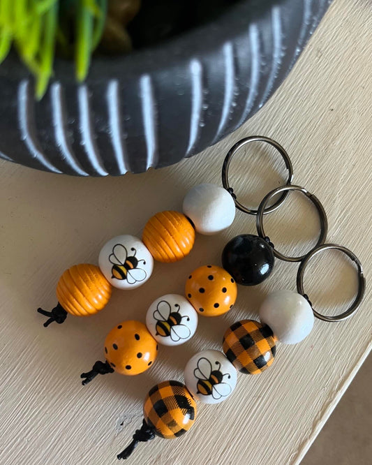 Bee Chains! (Little key chains)