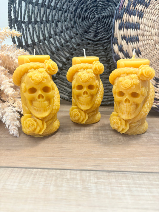 Skull & Snake beeswax candle